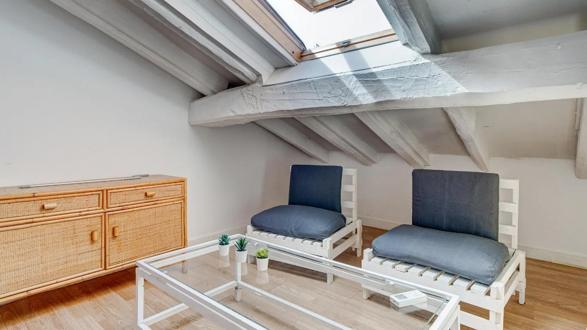 Preciosa Buhardilla En Hondarribia, Centro, 2 Hb Apartment